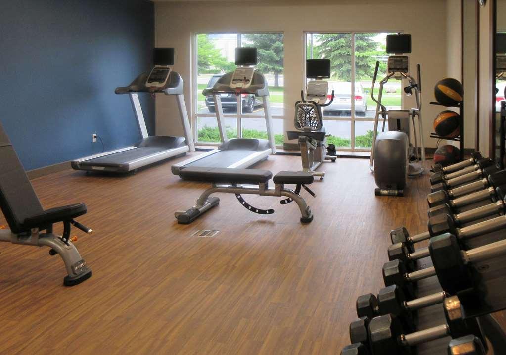 Comfort Inn & Suites Logan Near University Extérieur photo