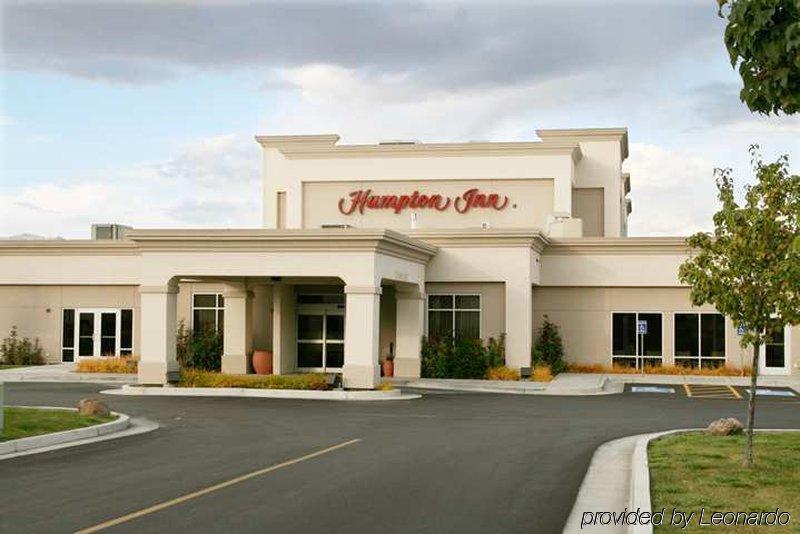 Comfort Inn & Suites Logan Near University Extérieur photo