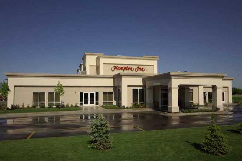 Comfort Inn & Suites Logan Near University Extérieur photo